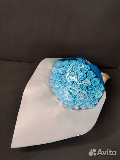 Голубые Розы из Белого Шоколада - 51 шт в Букете
