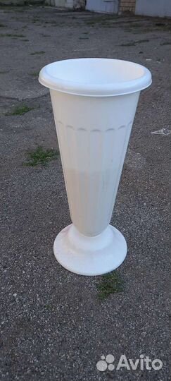 Пластиковые вазоны