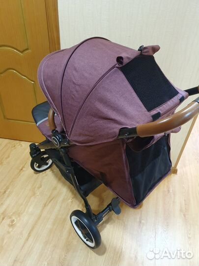 Коляска прогулочная Tilli Urban