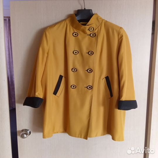 Плащ женский