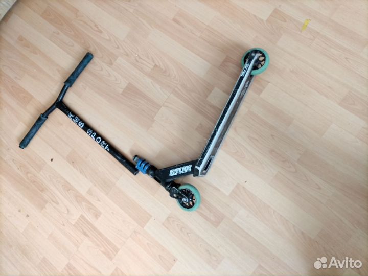 Трюковой самокат