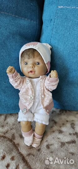 Куколки небольшие