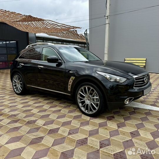 Infiniti FX37 3.7 AT, 2012, 147 352 км