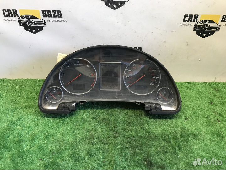 Панель приборов Audi A4