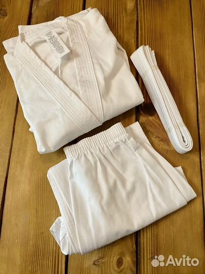 Новое Кимоно для каратэ 155 см