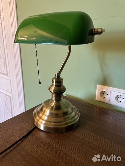 Настольная лампа офисная Odeon Light 2224/1T Tres