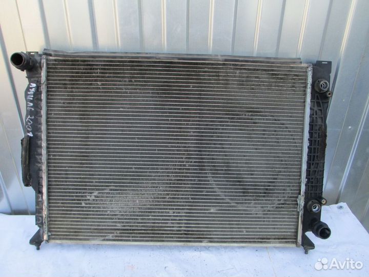 Радиатор охлаждения. Ауди а6 2000 - 2005 квадро