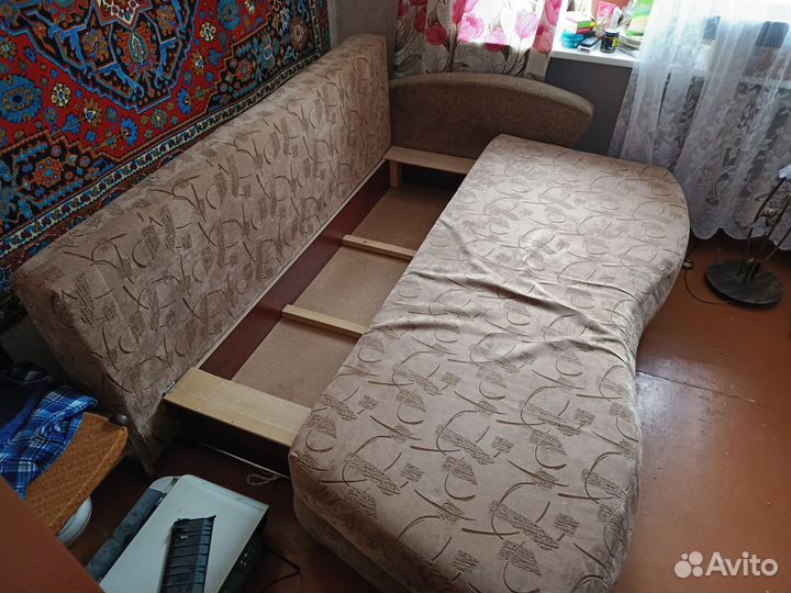 Диван-кровать бу