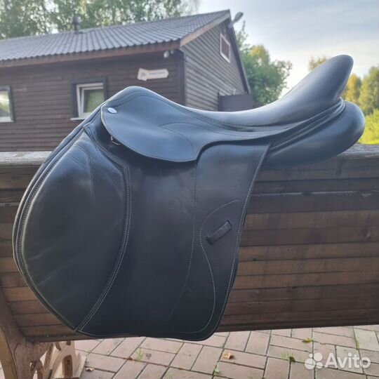 Конкурное седло Знак