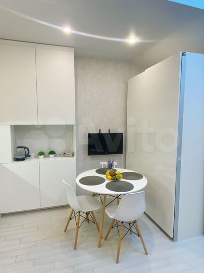 2-к. квартира, 53 м², 4/4 эт.