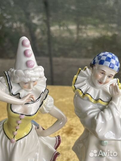 Статуэтка Пьеро и Коломбина