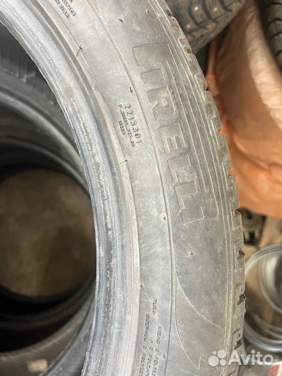 Pirelli Scorpion 285/40 R21 R