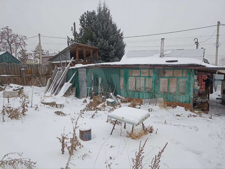 Дача 16 м² на участке 8,8 сот.