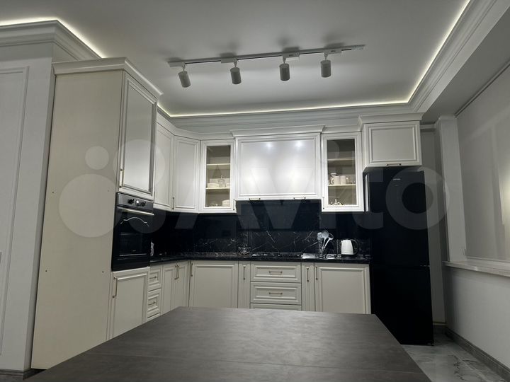 3-к. квартира, 103 м², 12/13 эт.