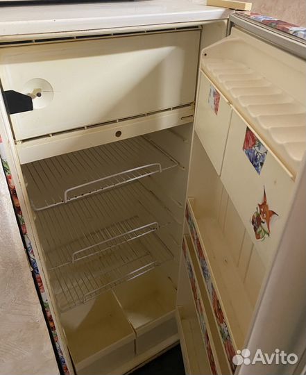 Холодильник бу