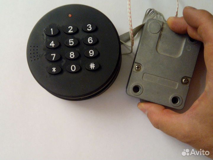 Электронный Кодовый замок