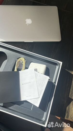 MacBook Pro 15 (2015), 512 гб, Core i7, 2,5 Ггц