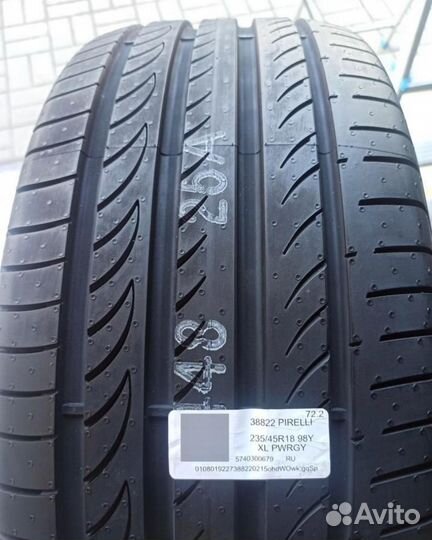 Pirelli Powergy 235/45 R18 98Y