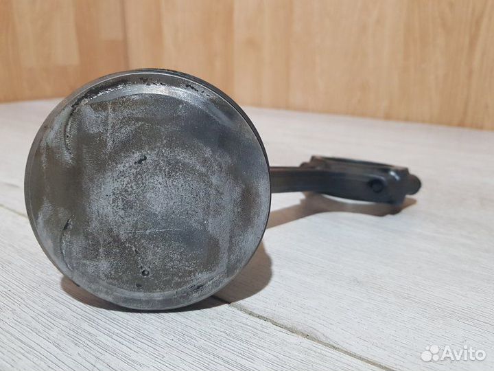 Поршень с шатуном Nissan X-Trail T30 QR20DE 2006