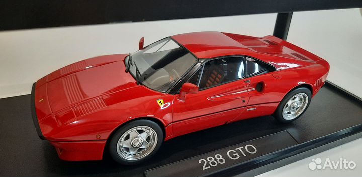 Модель Ferrari 288 GTO 1/18