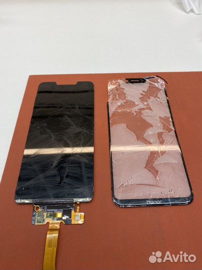 Переклейка стекла на Huawei Honor