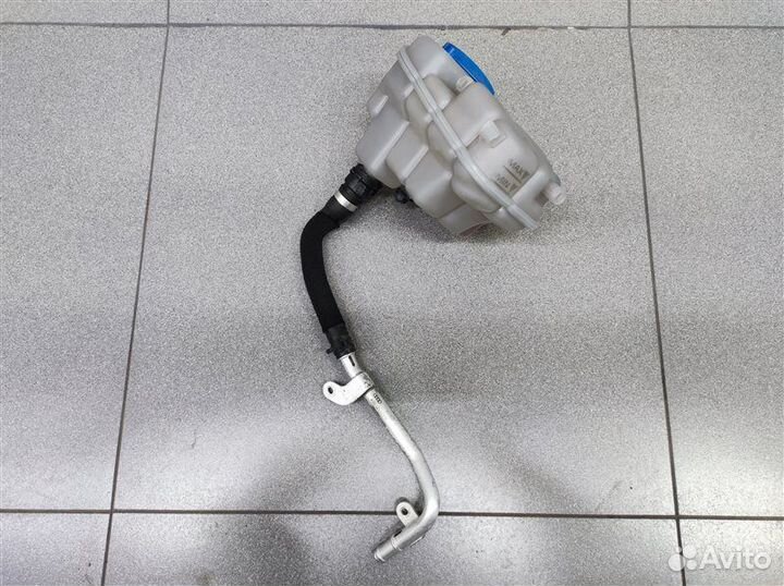 Бачок расширительный Audi A6 C7 Allroad