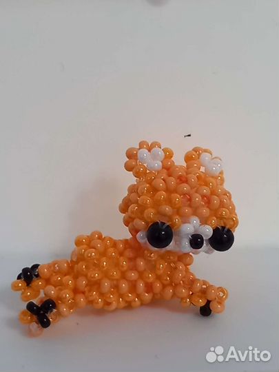 Амигуруми из бисера лежачий корги