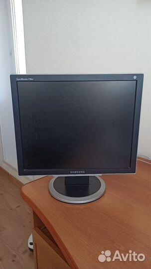 Монитор samsung 17 дюймов