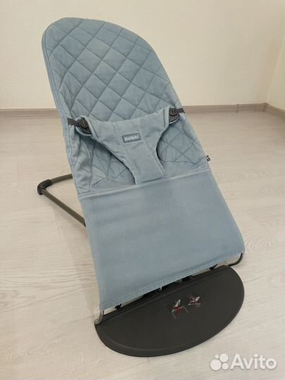 Шезлонг babybjorn