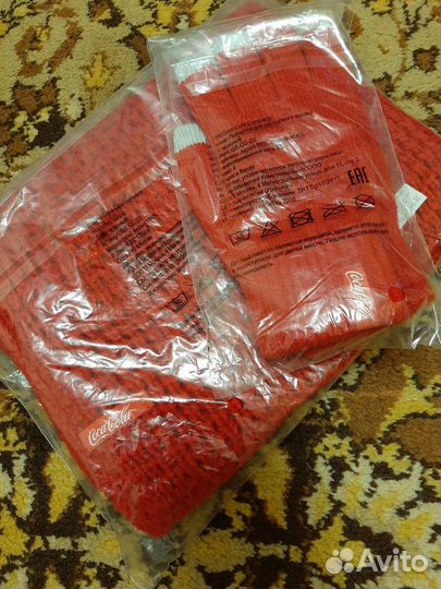 Шарф и перчатки coca cola