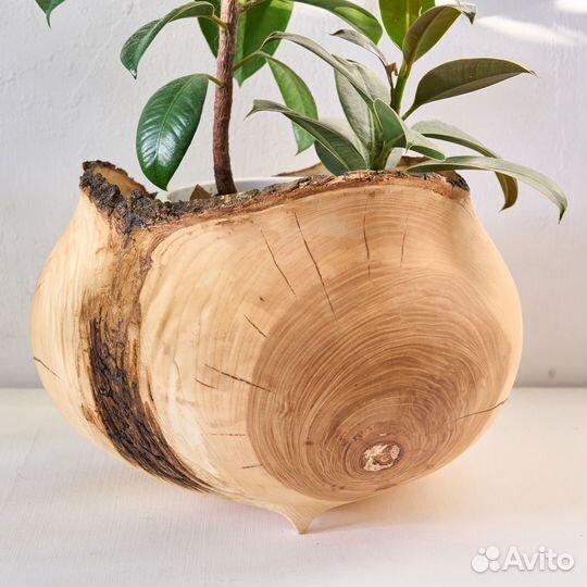 Деревянное кашпо