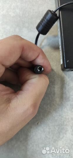 Блок питания для ноутбука/монитора 19V 1,58A