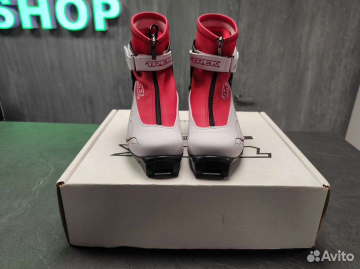 Лыжные ботинки trek Vortex SNS