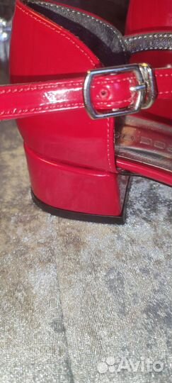 Туфли для девочки 34 размер