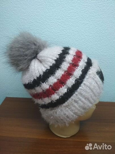 Шапка трикотажная с помпоном