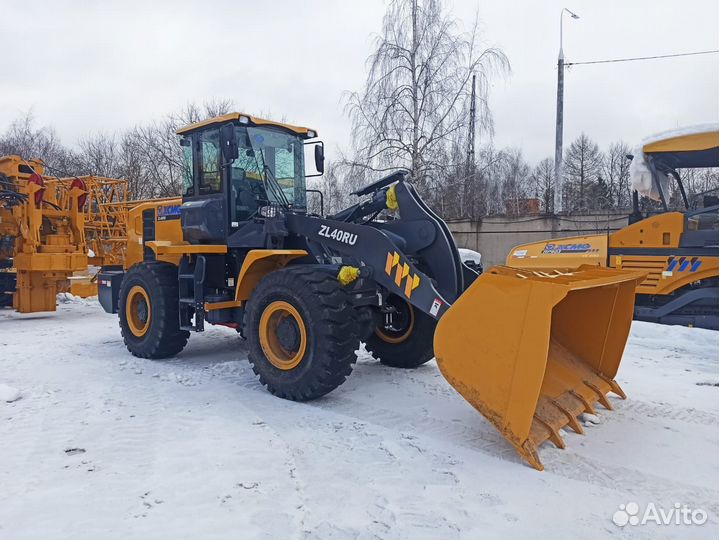 Фронтальный погрузчик XCMG ZL40RU, 2024