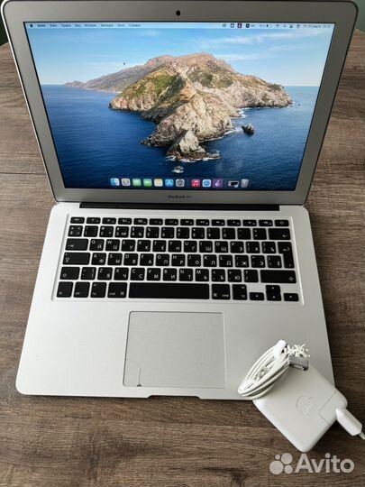Apple MacBook Air 13 (2014)