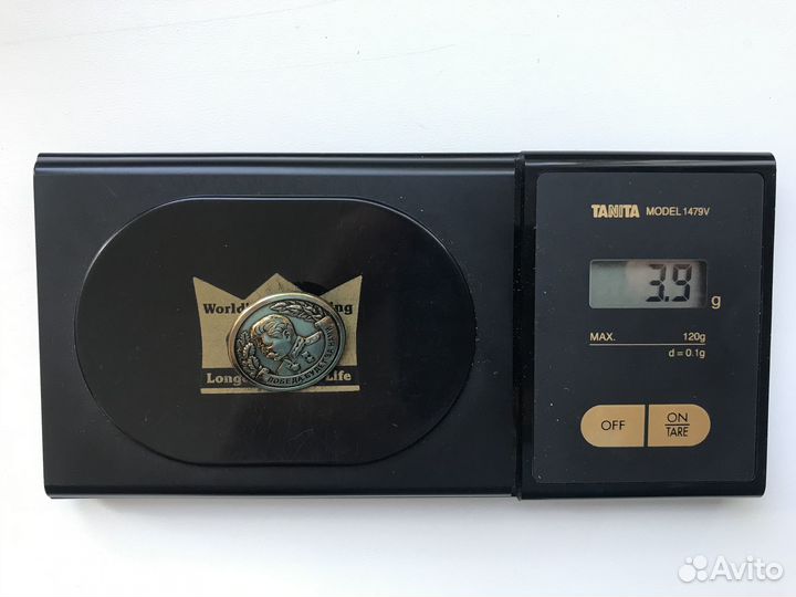 Значок Сталин И.В. 