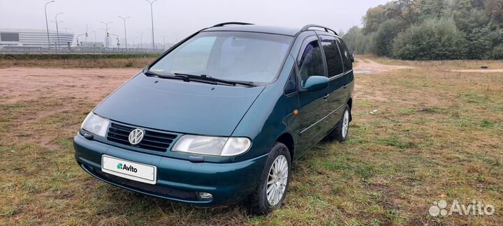 Volkswagen Sharan 2.0 AT, 1997, 100 000 км