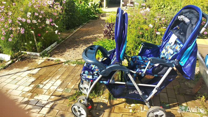 Коляска для двойни