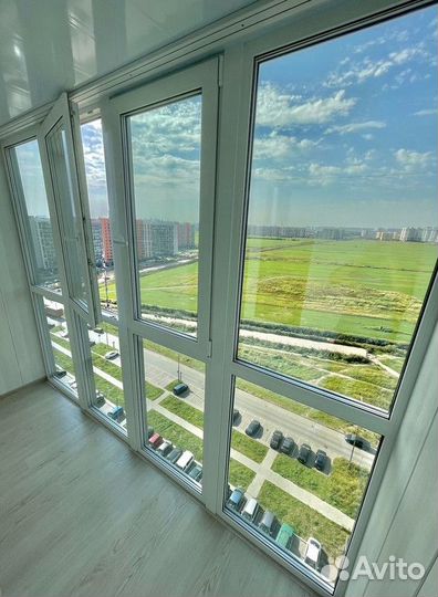 Балконное остекление на заказ