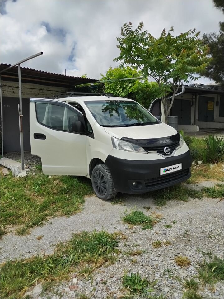 Nissan NV200