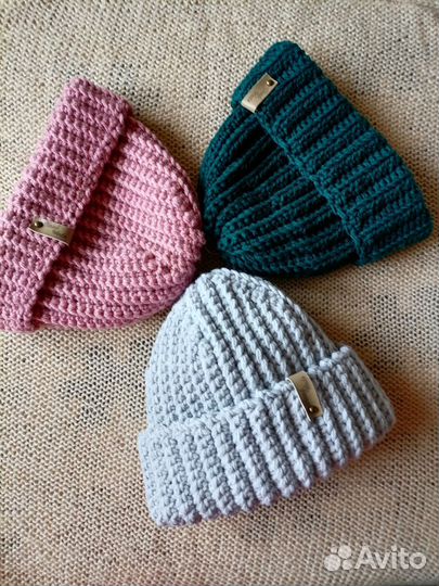 Шапка женская вязаная ручная работа