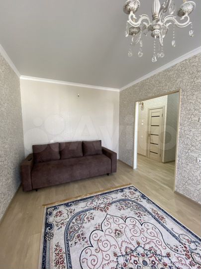 2-к. квартира, 53 м², 10/12 эт.