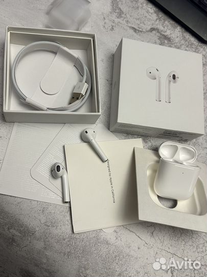 Беспроводные наушники Apple Airpods 2