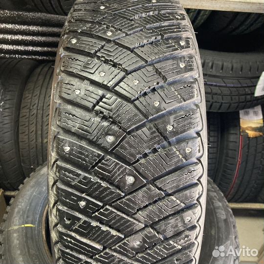 Goodyear Ultragrip Ice Arctic 185/60 R15