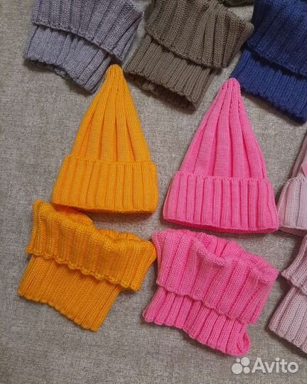 Комплект шапка-снуд новый