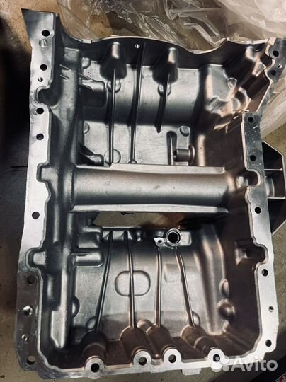 Поддон картера двигателя M651 (A6510142802)