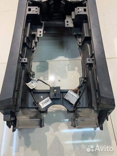 Центральный туннель (Kia Mohave)