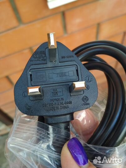 Сетевой кабель с английской вилкой тип G